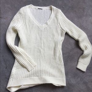 Hand Knit White Long Sleeve Sweater